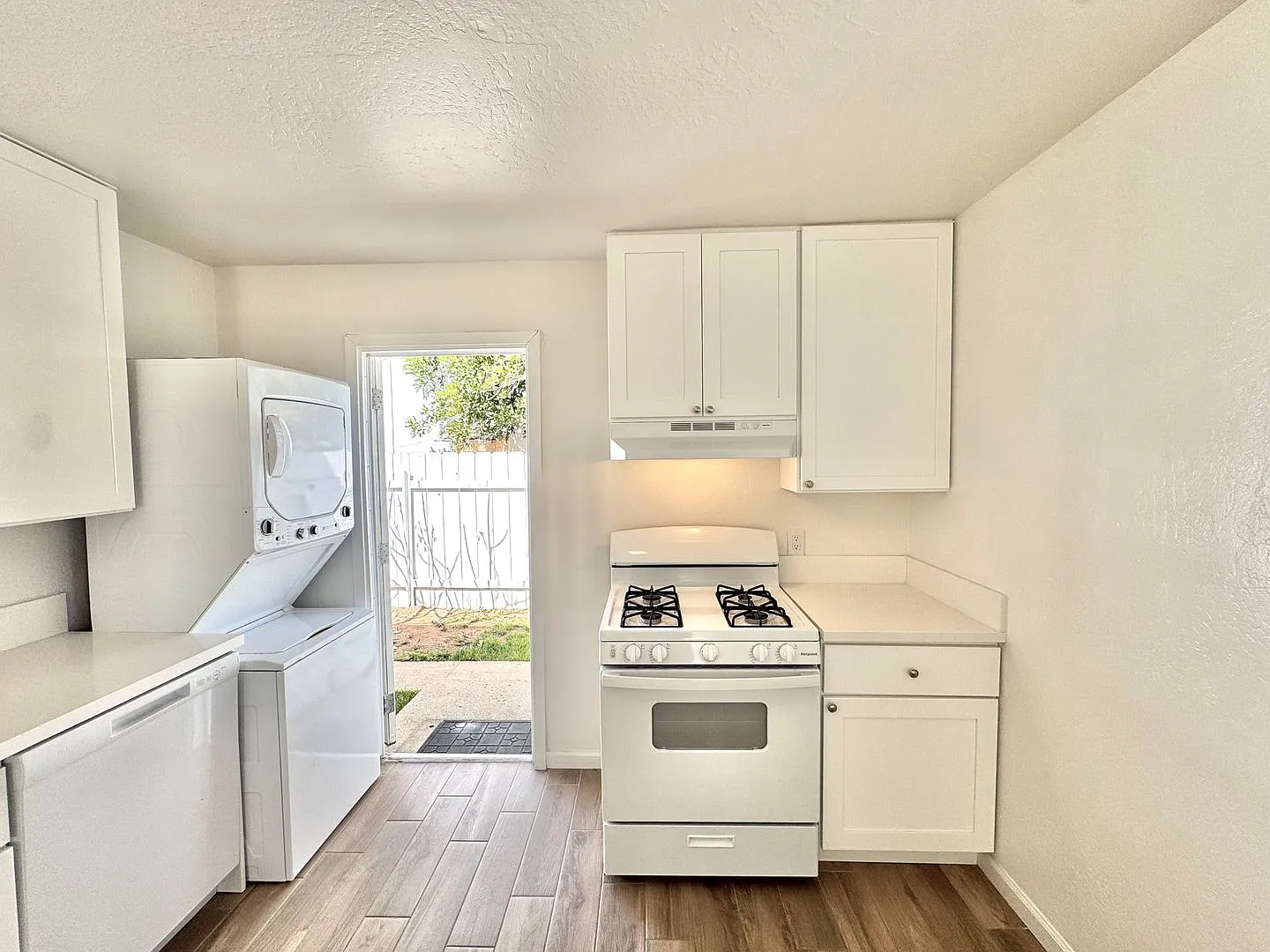3539-3541 Clairemont Mesa Blvd — Photo 4