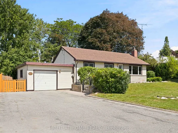 26 Phair Ave, Clarington, ON L1E 2W5