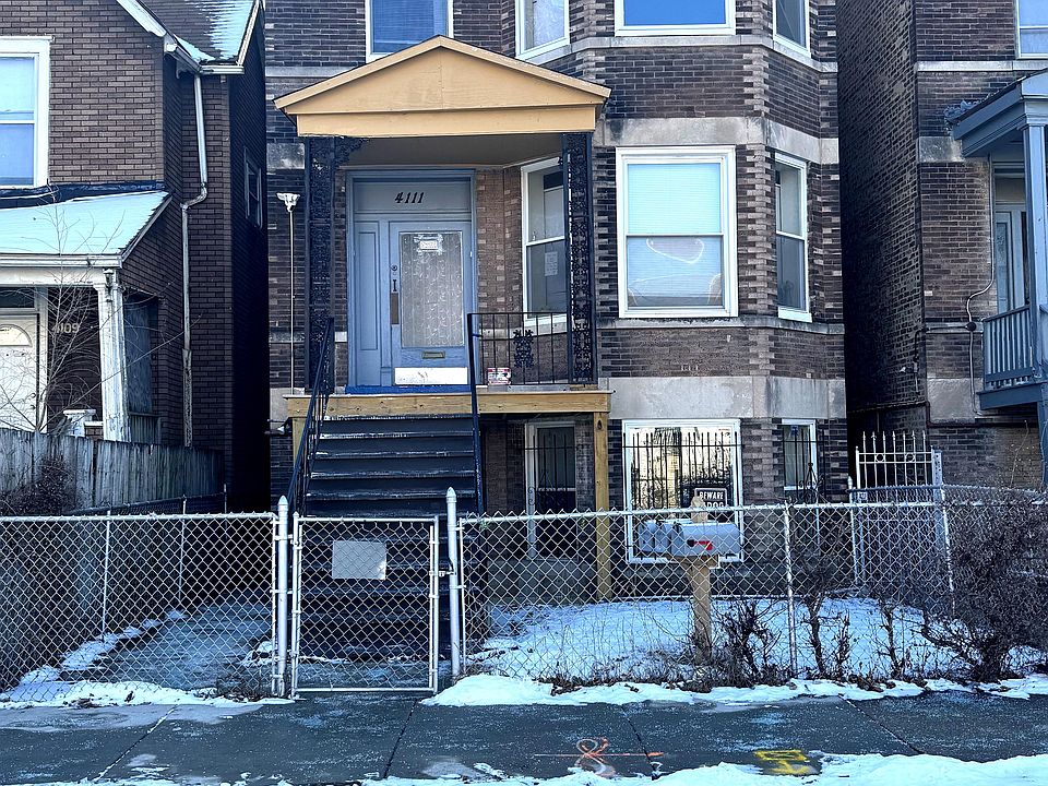 1st image of 4111 W Grenshaw St #2