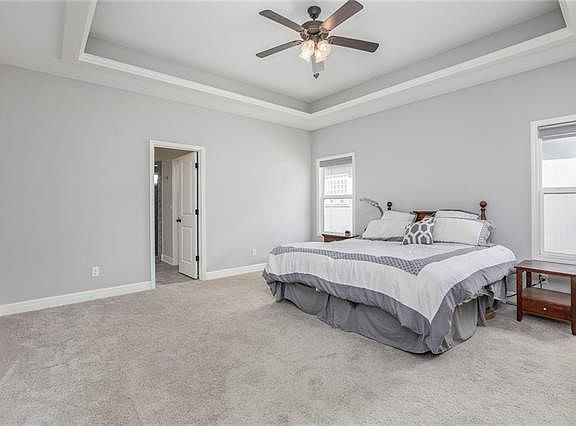 5th image of 4906 N 126th St