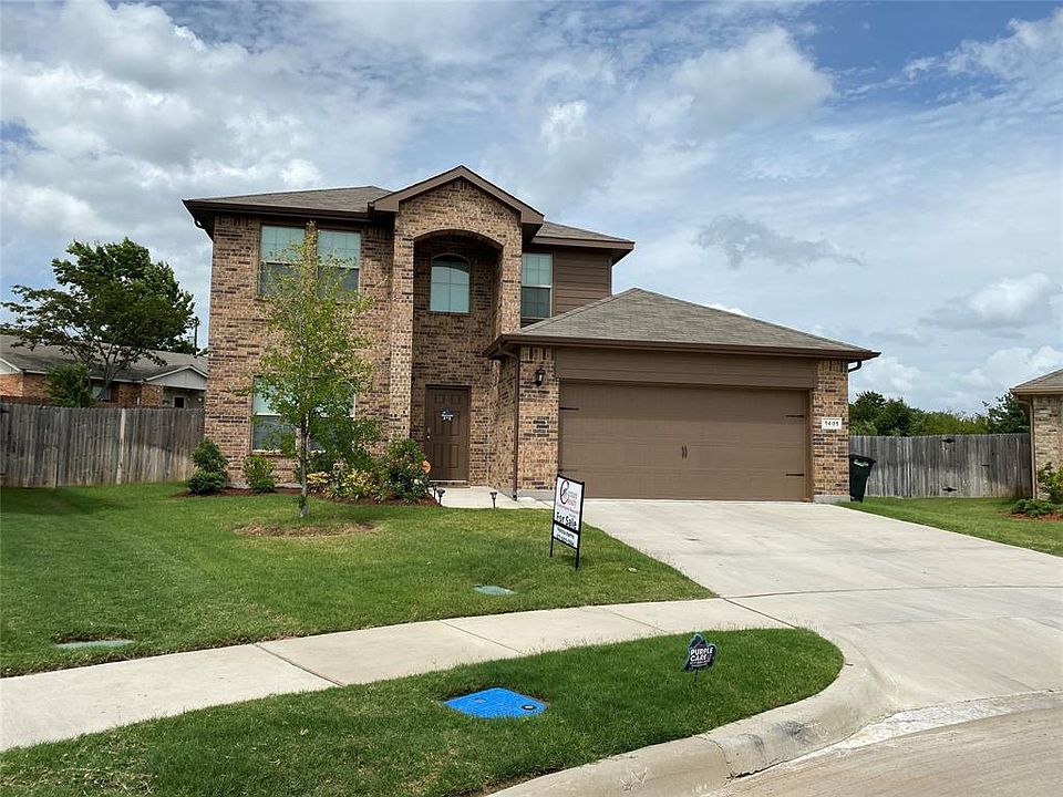 1st image of 1401 Briarwood Dr