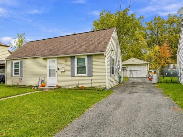 208 Northcrest Ave, Cheektowaga, NY 14225