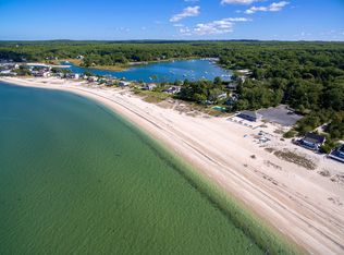 31 Scotts Landing Rd, Southampton, NY 11968