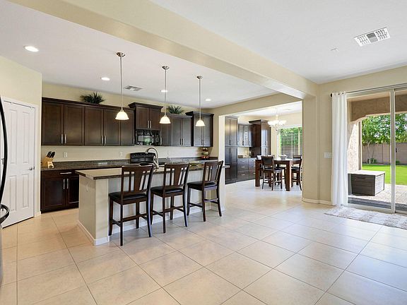 3rd image of 10091 W Sugar Sand Ln