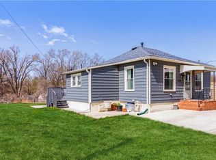 6202 SW 2nd St, Des Moines, IA 50315