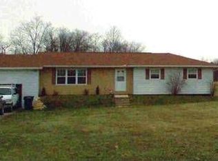 18228 Reservoir Rd, Saegertown, PA 16433
