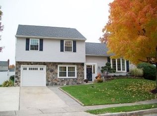 519 Concord Ln, Fairless Hills, PA 19030