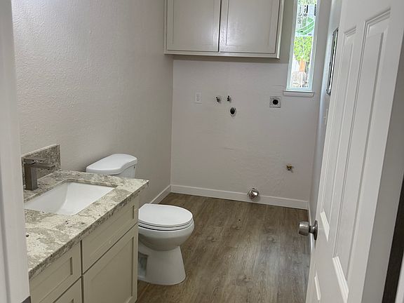 3rd image of 1103 Nadene Dr #1