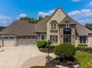 4230 Kings Way Ct, Brookfield, WI 53045