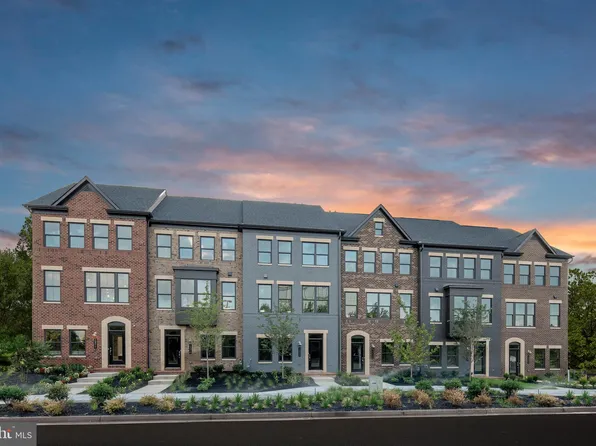 814 Greenbriar St S, Arlington, VA 22204