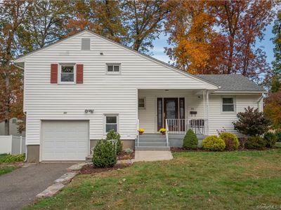 50 Carlyle Road, West Hartford, CT, 06117