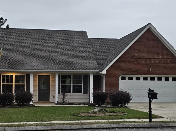 180 Gem Dr, Rossville, GA 30741