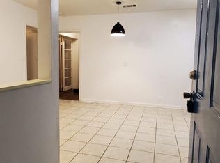 310 NW 13th Ave UNIT B, Gainesville, FL 32601