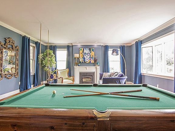 Creative Living ROom