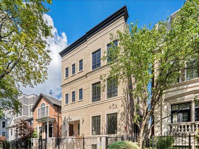 1208 W Wellington St #PENTHOUSE, Chicago, IL, 60657