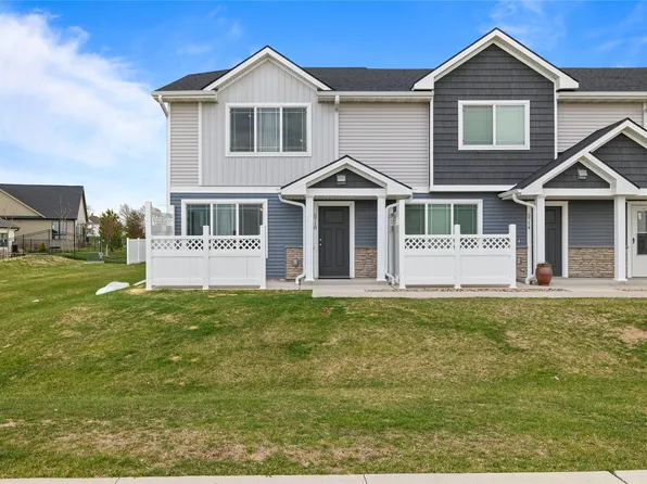 5718 NE Dawson Ln, Ankeny, IA 50021