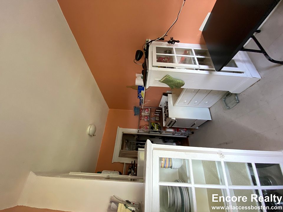 2nd image of 231 Park Dr APT 38