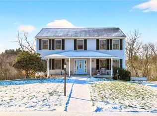 913 Lodgepole Dr, Imperial, PA 15126