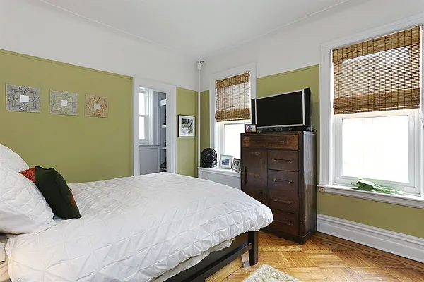 Rented by Corcoran | media 21