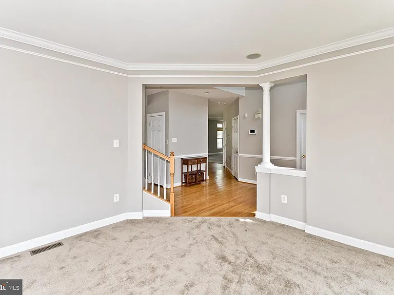 8006 Kingsmill Rd — Photo 6