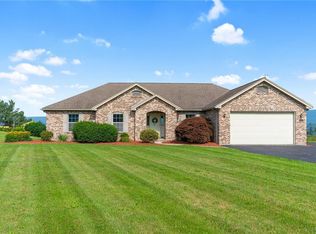 7549 Zeisloff Rd, New Tripoli, PA 18066