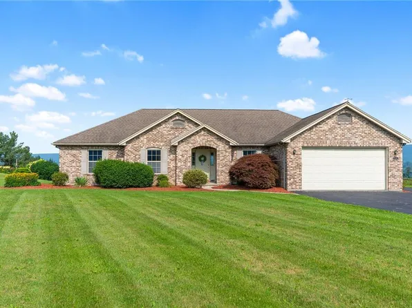 7549 Zeisloff Rd, New Tripoli, PA 18066