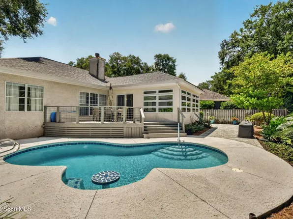 118 Hillcrest Ct, Saint Simons Island, GA 31522
