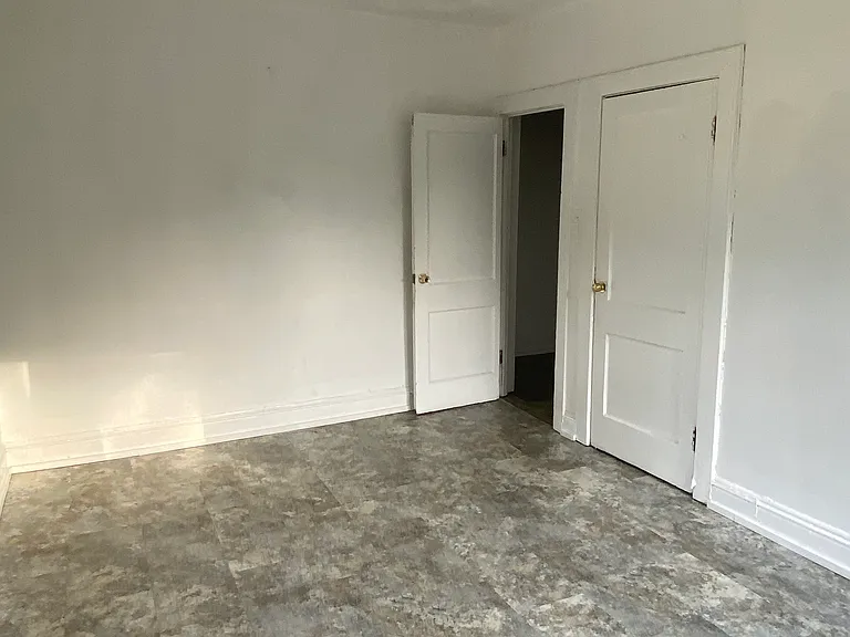 694 Rutherford Ave #B2 — Photo 6