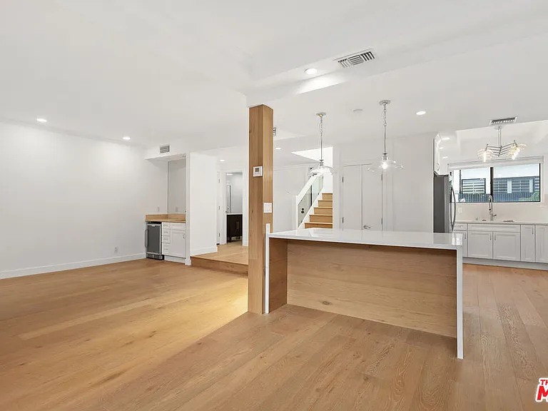 234 S Tower Dr #2 — Photo 15