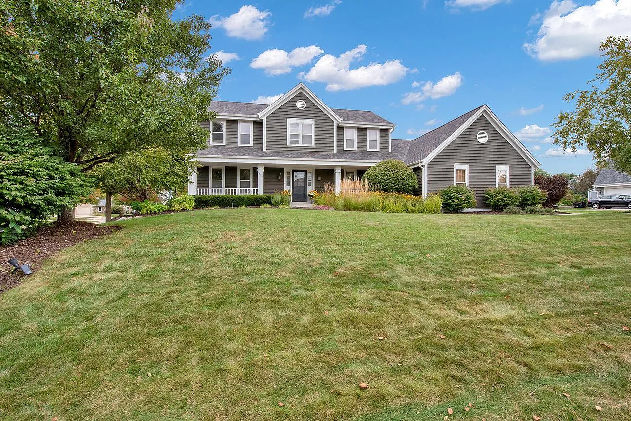 1614 Legend Hill LANE photo 1