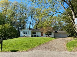 3265 Buena Vista Cir, Zanesville, OH 43701