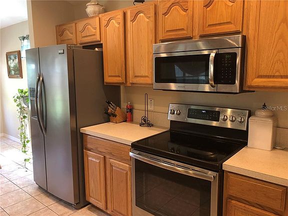 2nd image of 12237 Bishopsford Dr