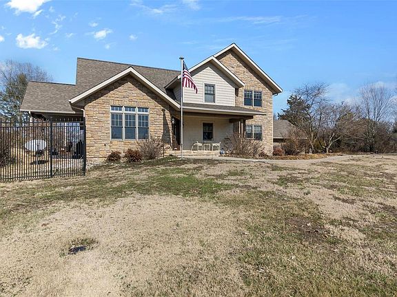 2nd image of 71 Scotty Dr