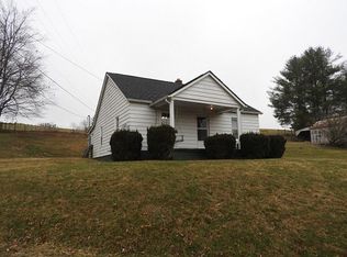 168 Twin Pond Ln, Fries, VA 24330
