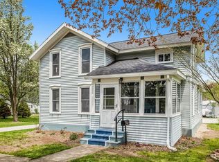 314 W Jackson St, Bellevue, MI 49021
