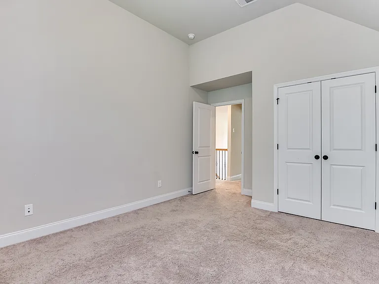 4050 Stowe Dr — Photo 36