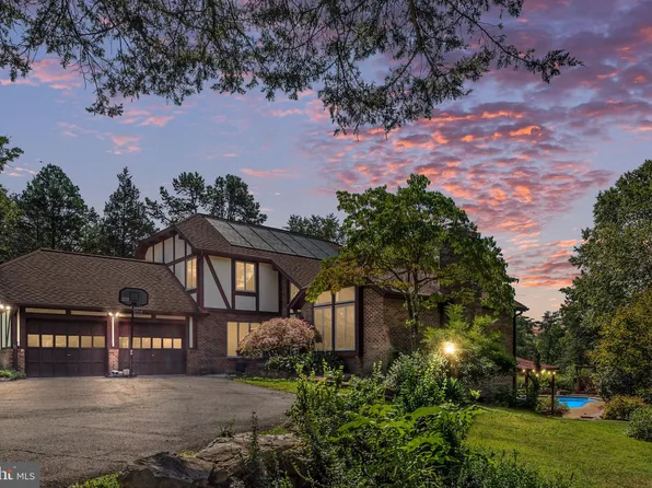 9147 Hyde Ln, Warrenton, VA 20186