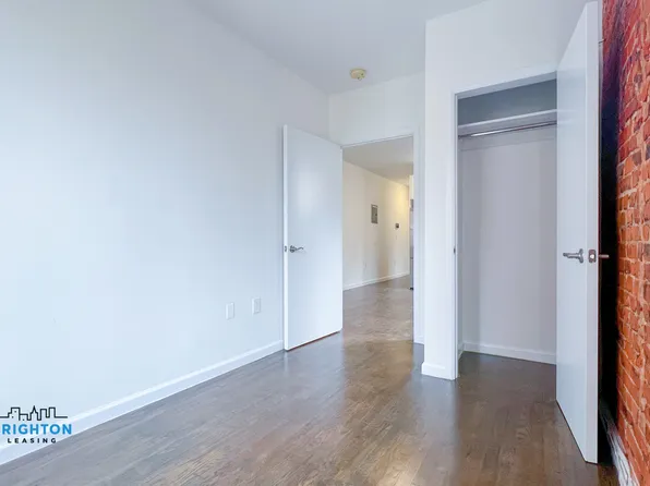 443 East 88th Street image 2 of 5