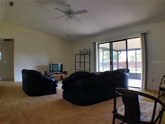 4th image of 1600 Bomi Cir