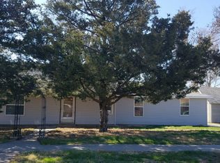 501 2nd St, Gibbon, NE 68840