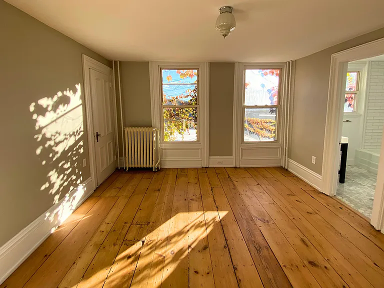 38 State St — Photo 11