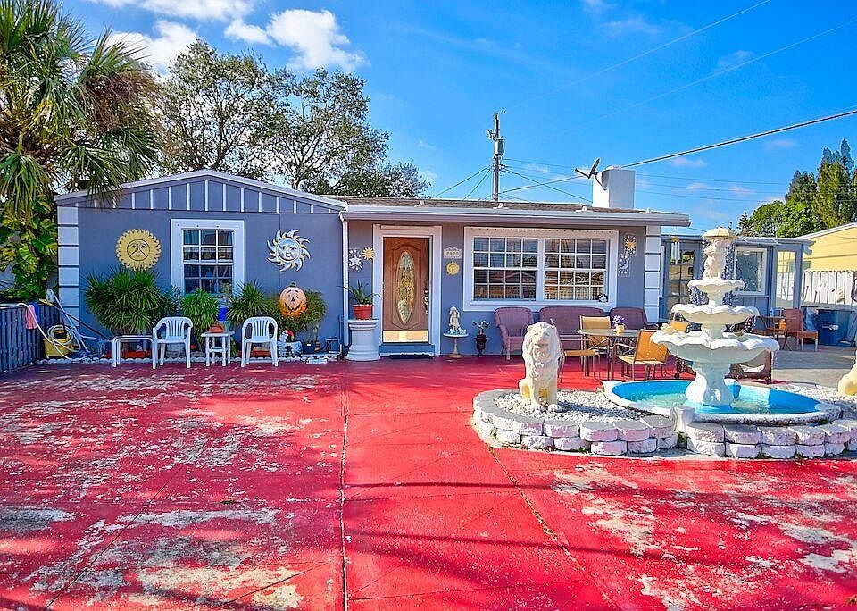 1st image of 2020 Seminole Blvd