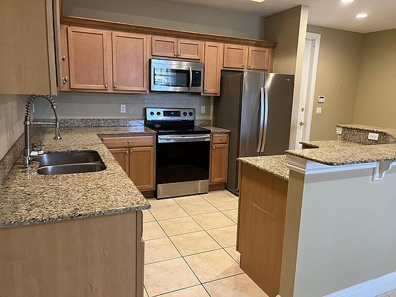 2nd image of 10360 SW Stephanie Way #6103
