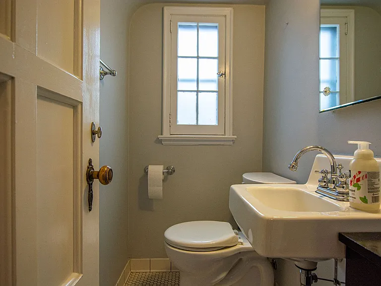 5115 Lafayette Ave — Photo 17
