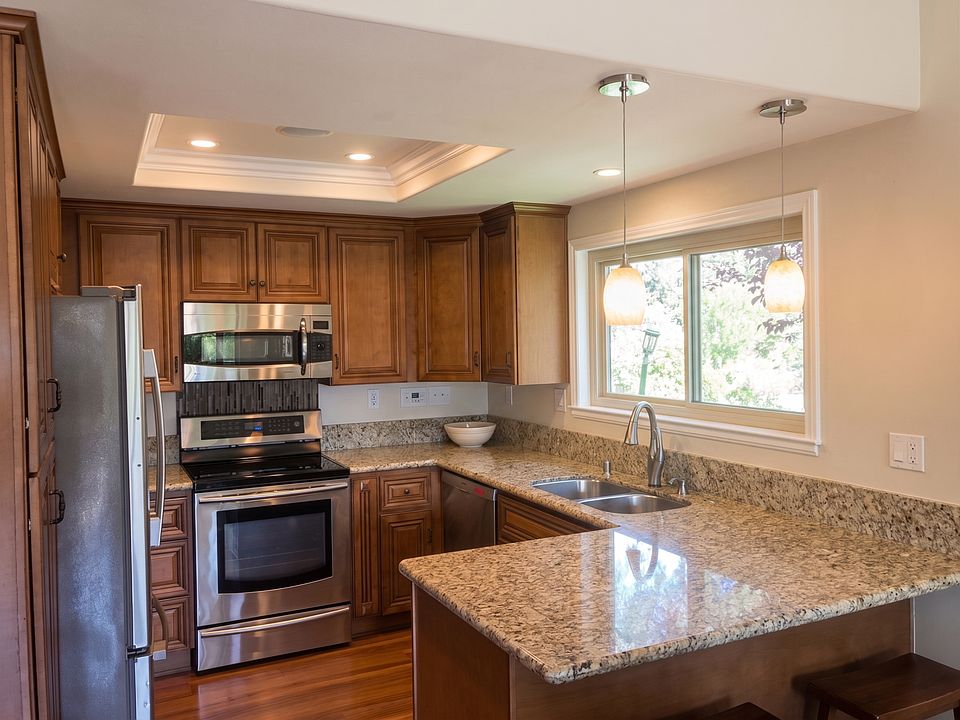 1st image of 649 Calle Aragon