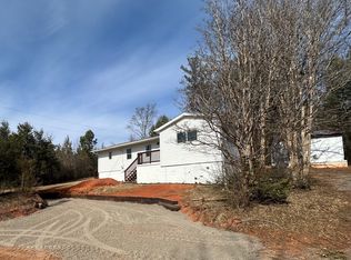 1200 Crescent Woods Rd, Morganton, NC 28655