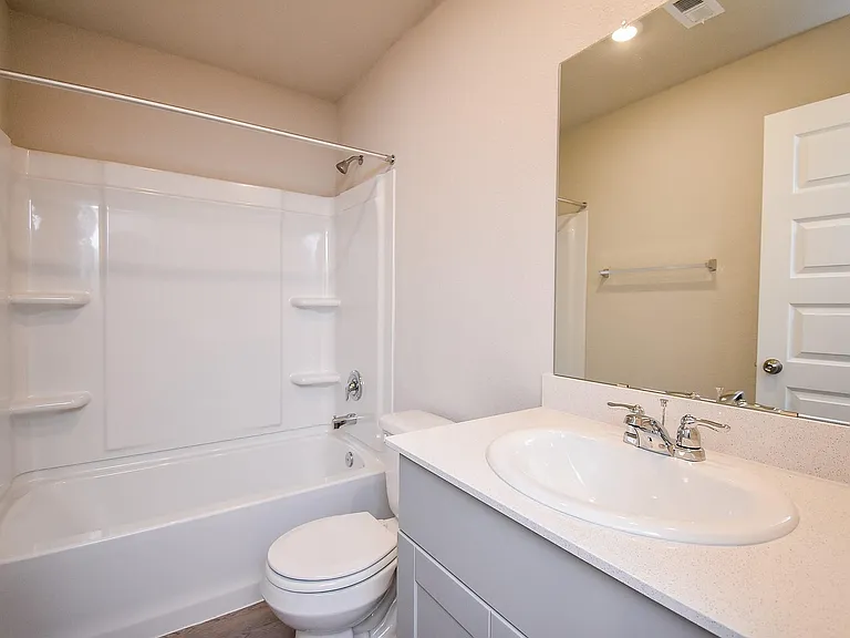 8006 Camphor Ct — Photo 20
