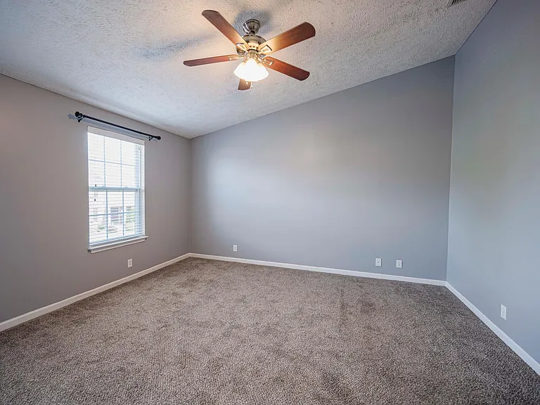 2127 Victory Gallop Ln — Photo 14