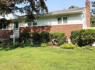 15 Logan Rd, Brentwood, NY 11717