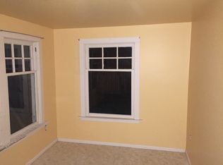 9027 32nd Ave SW, Seattle, WA 98126